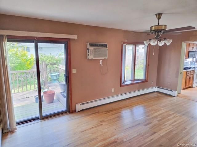 9 Goshen Street, Deer Park, NY 11729