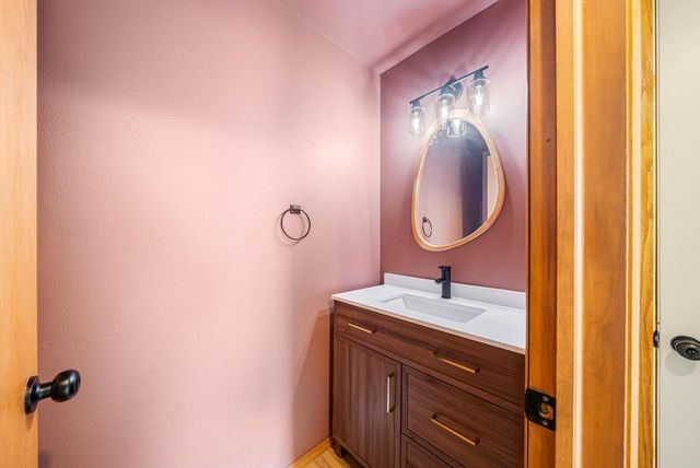 1730 N BRIARCLIFF DRIVE, Appleton, WI 54915