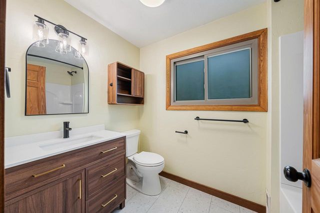 1730 N BRIARCLIFF DRIVE, Appleton, WI 54915