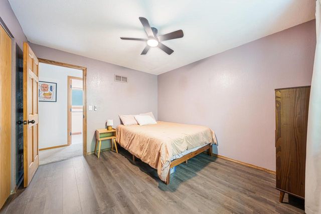 1730 N BRIARCLIFF DRIVE, Appleton, WI 54915