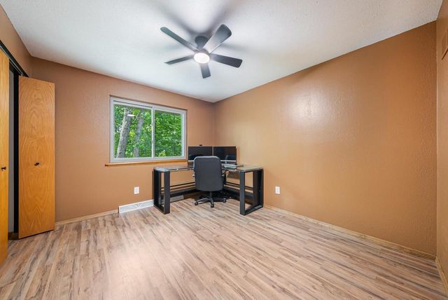 1730 N BRIARCLIFF DRIVE, Appleton, WI 54915