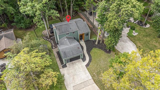 1730 N BRIARCLIFF DRIVE, Appleton, WI 54915