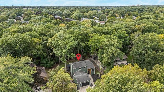 1730 N BRIARCLIFF DRIVE, Appleton, WI 54915