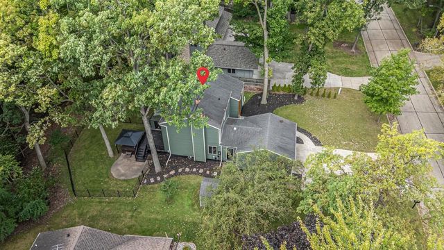 1730 N BRIARCLIFF DRIVE, Appleton, WI 54915