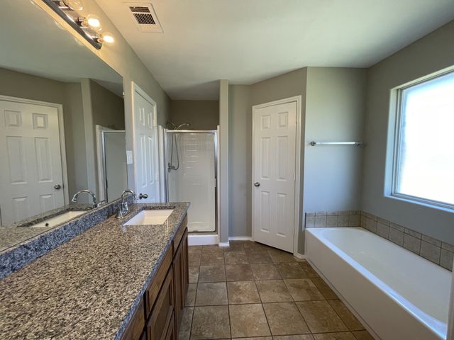 2504 Buffalo Run, Burleson, TX 76028