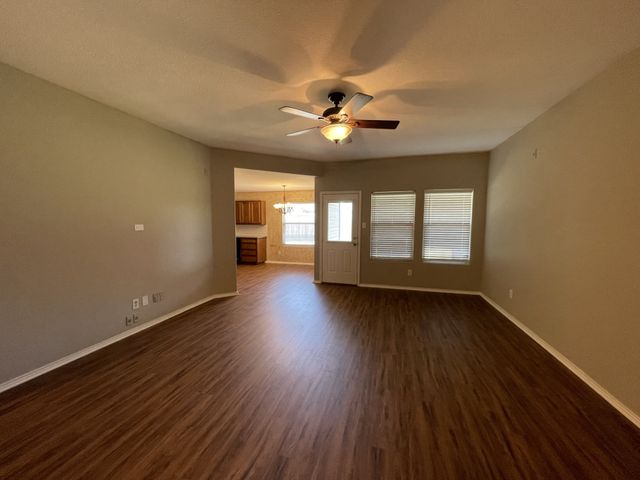 2504 Buffalo Run, Burleson, TX 76028