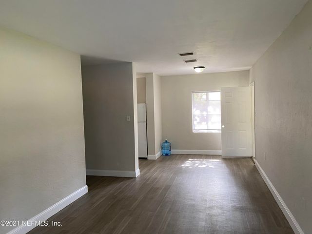 5366 BAYCREST Road, Jacksonville, FL 32205