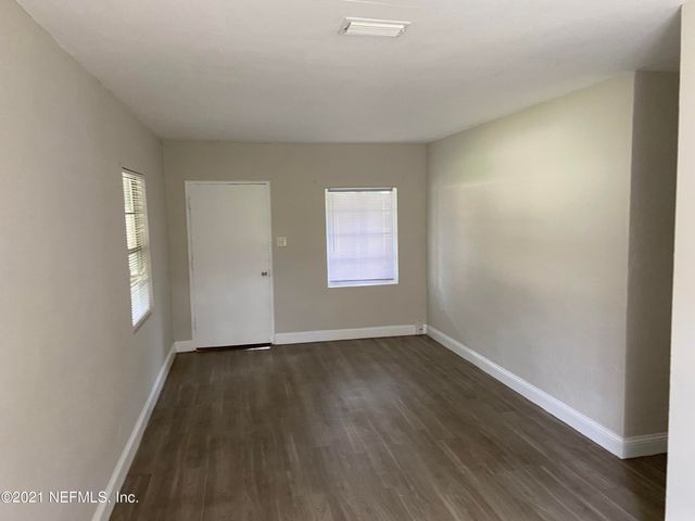 5366 BAYCREST Road, Jacksonville, FL 32205