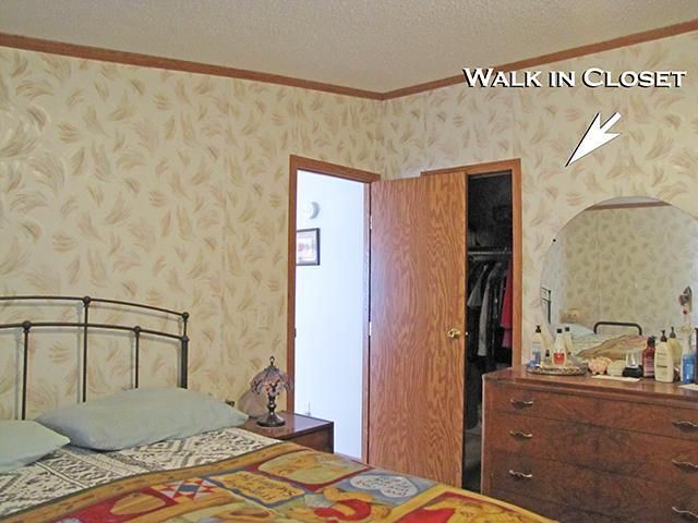 123 East Street, Potosi, WI 53820