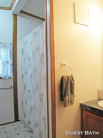 123 East Street, Potosi, WI 53820