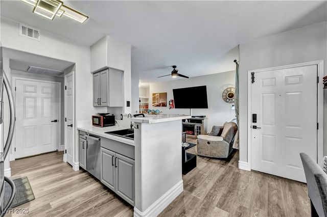 9000 South Las Vegas Boulevard 1242, Las Vegas, NV 89123