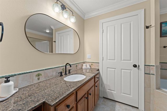 7631 HERITAGE CROSSING WAY 302, Reunion, FL 34747