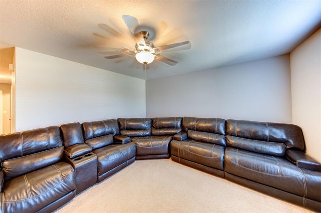 2422 Lawn Crest Drive, Missouri City, TX 77489