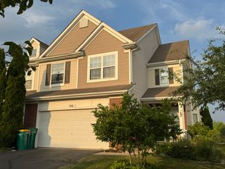 916 Bluebell Circle 916, Joliet, IL 60431