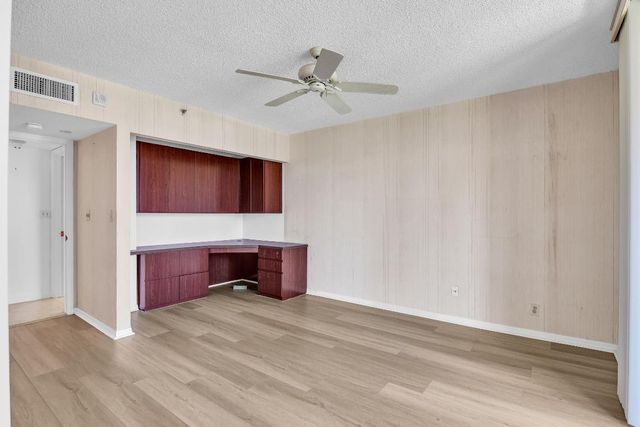 120 SE 5th Avenue 337, Boca Raton, FL 33432