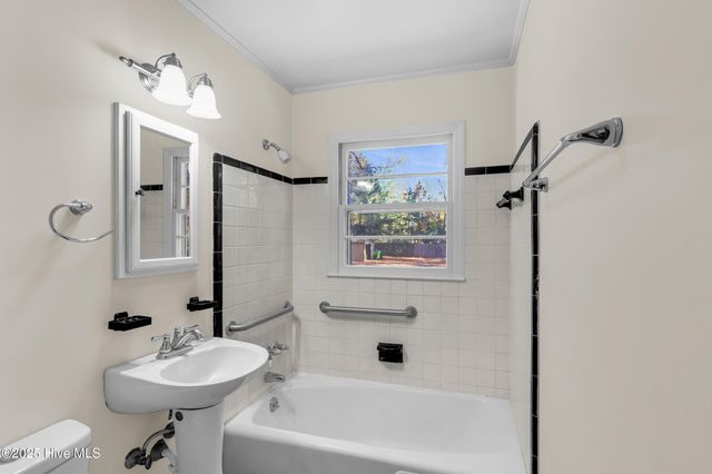 3504 Powell Street, New Bern, NC 28560