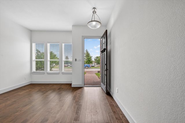 6027 Rivendell Drive, Frisco, TX 75035