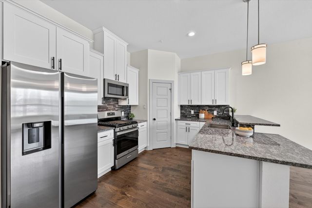 6027 Rivendell Drive, Frisco, TX 75035