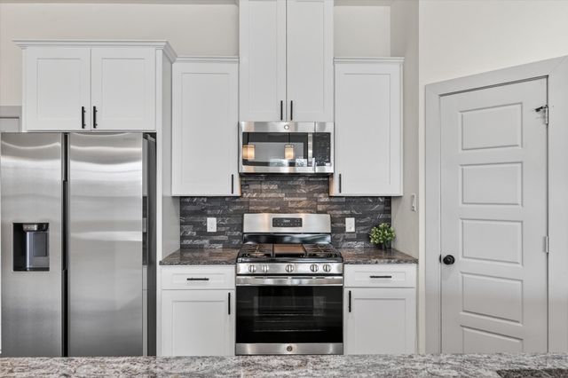 6027 Rivendell Drive, Frisco, TX 75035