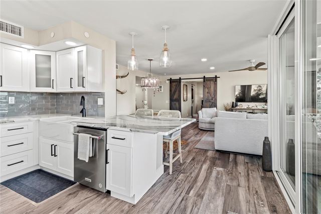 6322 PALMA DEL MAR BOULEVARD S 1106, St Petersburg, FL 33715