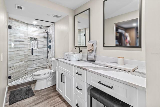 6322 PALMA DEL MAR BOULEVARD S 1106, St Petersburg, FL 33715