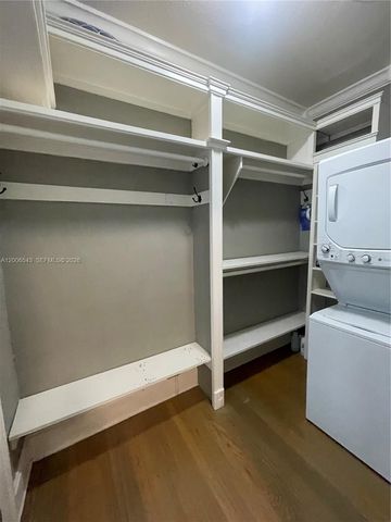 124 Mendoza Ave 2A, Coral Gables, FL 33134