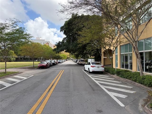 124 Mendoza Ave 2A, Coral Gables, FL 33134