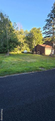 130 Buffington Street, Novi, MI 48377