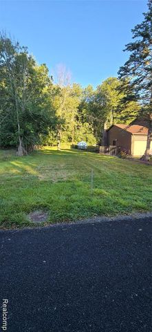 130 Buffington Street, Novi, MI 48377