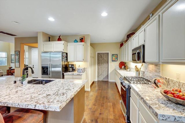 5173 Bluegrass Way, Oceanside, CA 92057