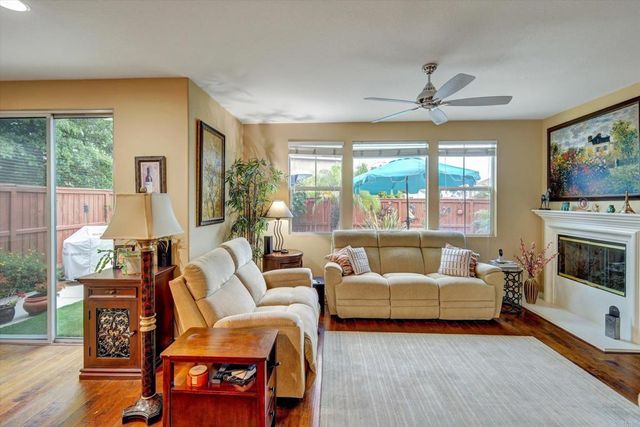 5173 Bluegrass Way, Oceanside, CA 92057