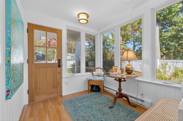 33 Brook Avenue, Hopewell Junction, NY 12533