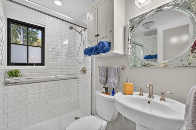 33 Brook Avenue, Hopewell Junction, NY 12533