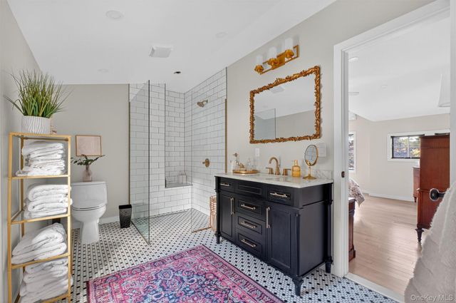 33 Brook Avenue, Hopewell Junction, NY 12533