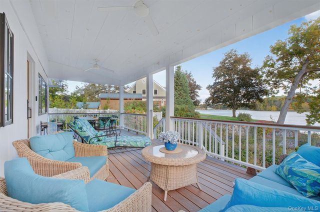 33 Brook Avenue, Hopewell Junction, NY 12533