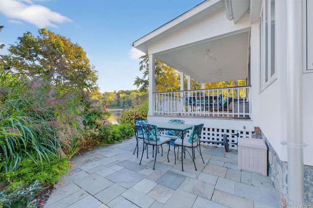 33 Brook Avenue, Hopewell Junction, NY 12533