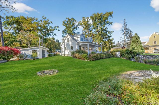 33 Brook Avenue, Hopewell Junction, NY 12533