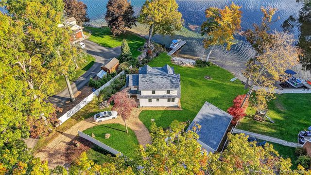 33 Brook Avenue, Hopewell Junction, NY 12533