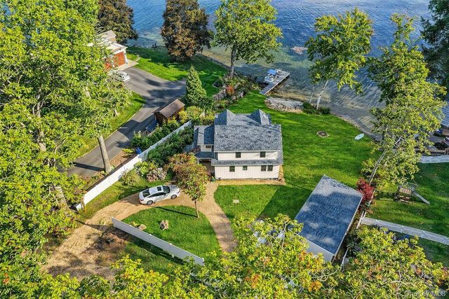 33 Brook Avenue, Hopewell Junction, NY 12533