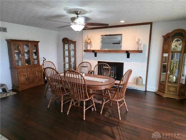 5720 US 40, Bethel Twp, OH 45371