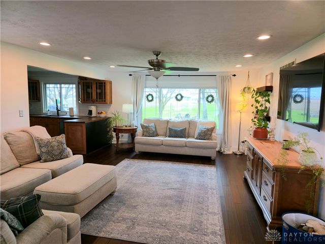 5720 US 40, Bethel Twp, OH 45371