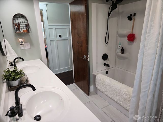 5720 US 40, Bethel Twp, OH 45371