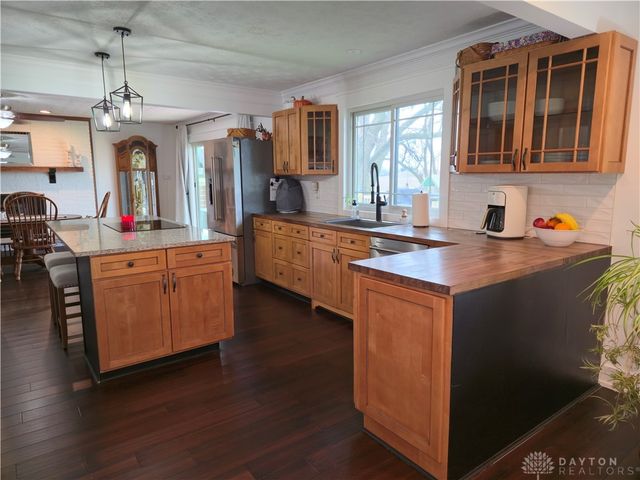 5720 US 40, Bethel Twp, OH 45371