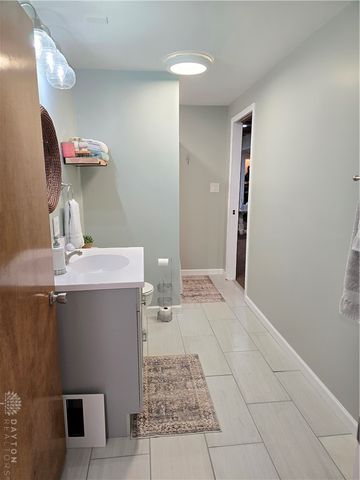 5720 US 40, Bethel Twp, OH 45371