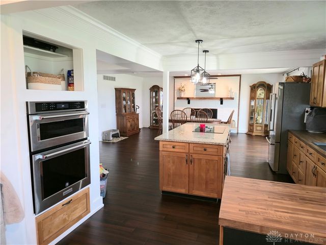 5720 US 40, Bethel Twp, OH 45371