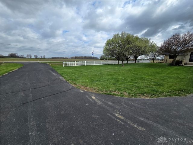 5720 US 40, Bethel Twp, OH 45371