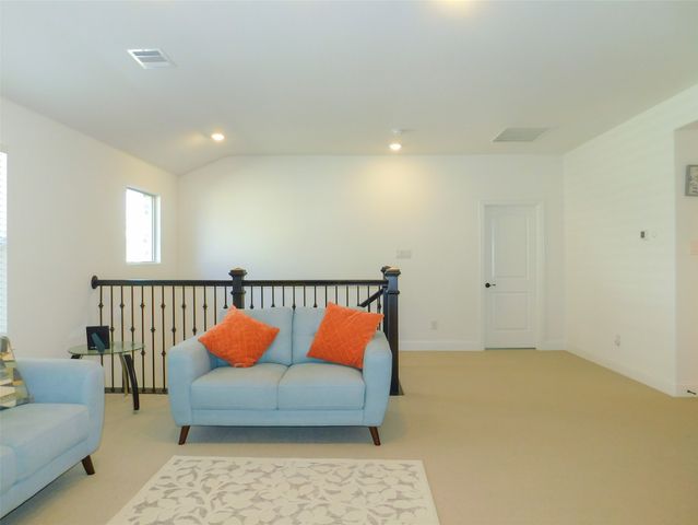 2457 Pinnacle Place, Corinth, TX 76210