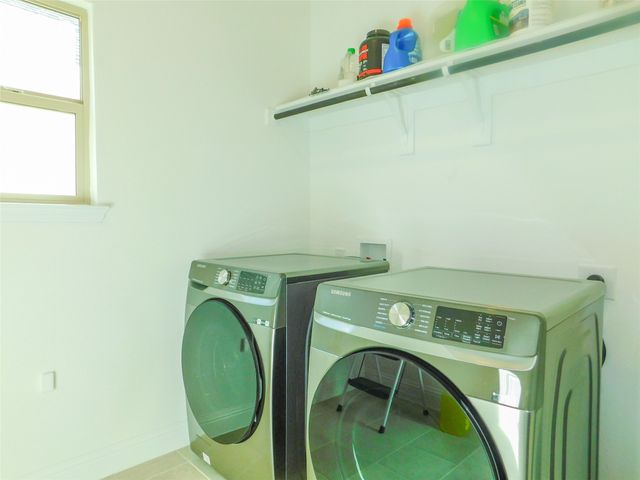 2457 Pinnacle Place, Corinth, TX 76210
