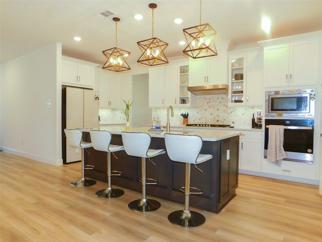 2457 Pinnacle Place, Corinth, TX 76210