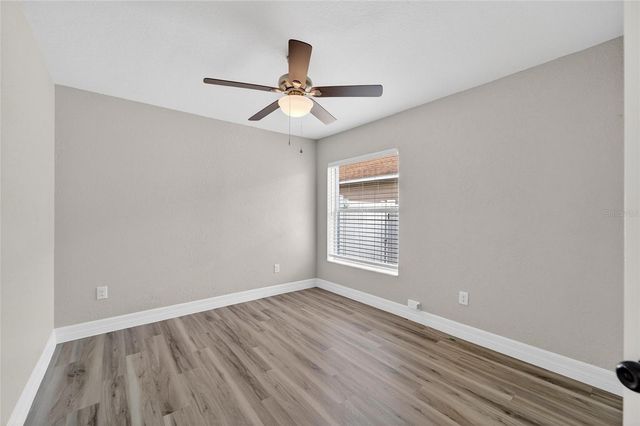 523 NAPA VALLEY CIRCLE, Valrico, FL 33594